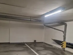 Prodej garáže, Praha - Troja, Vřesová, 15 m2