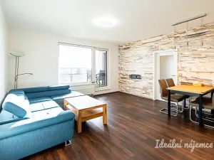 Pronájem bytu 4+kk, Praha - Strašnice, Zvěřinova, 112 m2