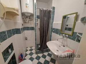 Pronájem bytu 1+kk, Opava, Polní, 28 m2