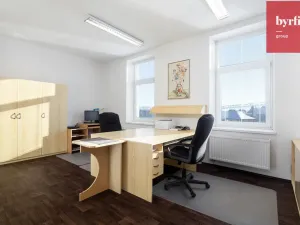 Prodej výrobních prostor, Krnov, Lidická, 12420 m2