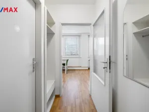 Pronájem bytu 1+kk, Hradec Králové, Akademika Heyrovského, 30 m2