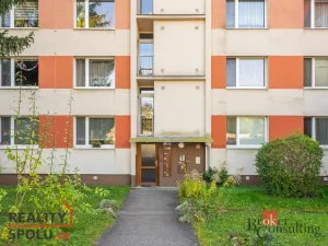 Pronájem bytu 1+1, Litoměřice - Předměstí, Topolčianská, 35 m2