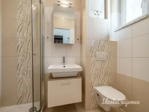 Pronájem bytu 2+kk, Praha - Krč, U nových domů II, 45 m2