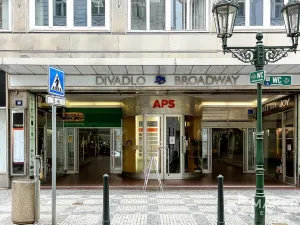 Pronájem kanceláře, Praha - Staré Město, Na příkopě, 194 m2