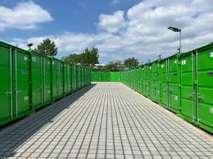 Pronájem skladu, Střelice, 14 m2