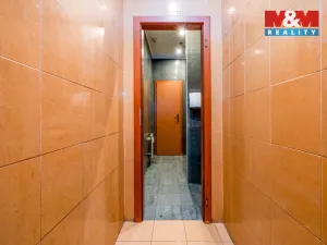 Pronájem obchodního prostoru, Praha, Trnkovo náměstí, 324 m2