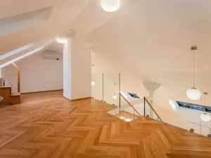Pronájem bytu 4+kk, Praha - Žižkov, Seifertova, 107 m2