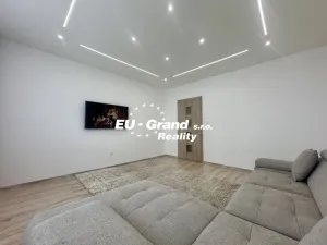 Prodej bytu 2+1, Stráž pod Ralskem, Jižní, 56 m2