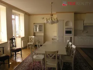 Pronájem bytu 4+kk, Praha, Na okraji, 190 m2