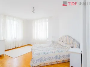 Pronájem bytu 4+kk, Praha, Na okraji, 190 m2