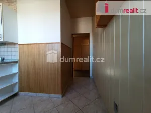 Pronájem bytu 2+1, Ostrov, Severní, 56 m2