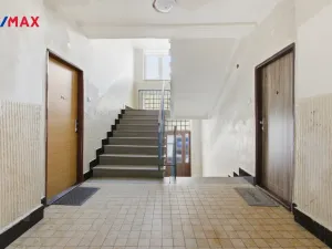 Prodej bytu 2+1, Sokolov, Jednoty, 62 m2