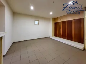 Pronájem bytu 2+kk, Kladno, Ivana Olbrachta, 35 m2