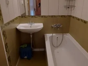 Pronájem bytu 2+1, Praha, Kladenská, 60 m2