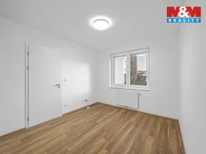 Pronájem bytu 3+kk, Pardubice - Zelené Předměstí, Bratranců Veverkových, 74 m2