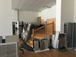 Pronájem obchodního prostoru, Brno, Valchařská, 100 m2