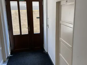 Pronájem kanceláře, Praha - Horní Počernice, Bystrá, 36 m2