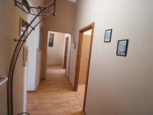 Prodej bytu 2+1, Karlovy Vary, I. P. Pavlova, 54 m2