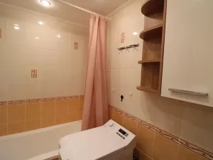 Prodej bytu 2+1, Karlovy Vary, I. P. Pavlova, 54 m2