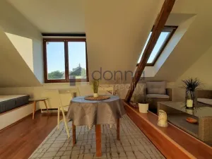 Pronájem bytu 1+kk, Praha, Na vartě, 37 m2