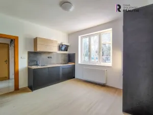 Prodej bytu 2+1, Havlíčkův Brod, Nádražní, 68 m2