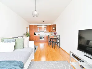 Prodej bytu 2+kk, Praha - Motol, Jeřabinová, 63 m2