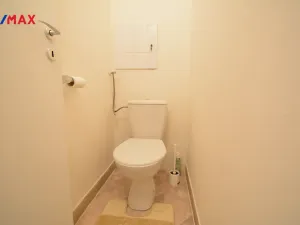 Prodej bytu 1+1, Trutnov - Horní Staré Město, Sněženková, 32 m2