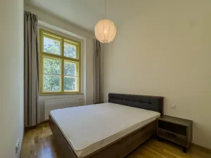 Pronájem bytu 2+kk, Praha - Nové Město, Legerova, 42 m2
