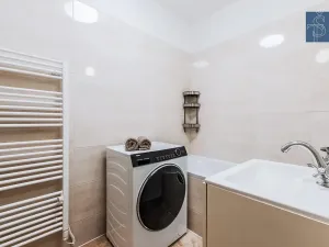 Prodej bytu 2+kk, Praha - Vyšehrad, Neklanova, 42 m2