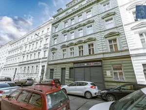 Prodej bytu 2+kk, Praha - Vyšehrad, Neklanova, 42 m2