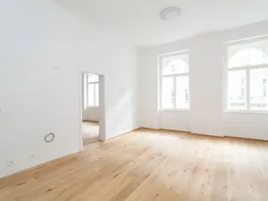 Prodej bytu 3+kk, Praha, Rumunská, 73 m2