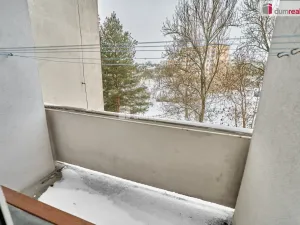 Prodej bytu 2+1, Karlovy Vary - Stará Role, Závodu míru, 63 m2