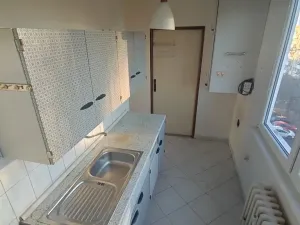 Prodej bytu 3+1, Hradec Králové, Třebechovická, 56 m2