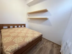 Pronájem bytu 1+1, Brno - Lesná, Majdalenky, 29 m2