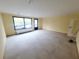 Pronájem obchodního prostoru, Praha - Vršovice, Košická, 56 m2