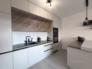 Pronájem bytu 2+kk, Brno - Žebětín, Chvalovka, 44 m2