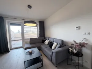 Pronájem bytu 2+kk, Brno - Žebětín, Chvalovka, 44 m2