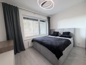 Pronájem bytu 2+kk, Brno - Žebětín, Chvalovka, 44 m2