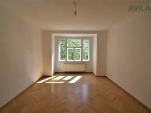 Pronájem bytu 3+kk, Praha - Smíchov, U Nikolajky, 84 m2