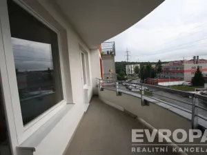 Pronájem bytu 2+kk, Praha - Hloubětín, Nademlejnská, 54 m2