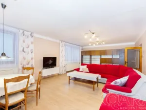 Pronájem rodinného domu, Opařany, 147 m2