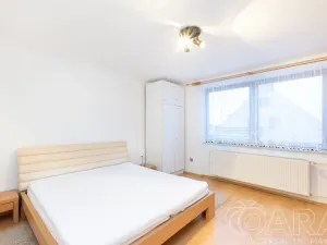 Pronájem rodinného domu, Opařany, 147 m2