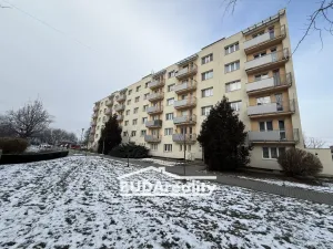 Prodej bytu 3+1, Zlín - Malenovice, Husova, 65 m2