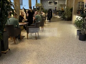 Pronájem restaurace, Pardubice, náměstí Republiky, 350 m2