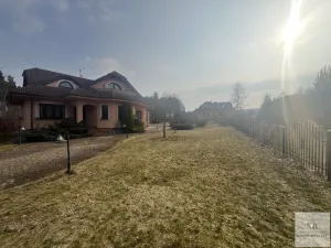 Prodej vily, Nová Role - Mezirolí, 350 m2