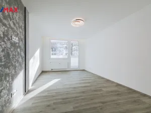 Pronájem bytu 3+1, Praha - Střížkov, Habartická, 61 m2