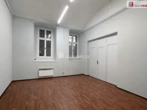 Pronájem obchodního prostoru, Praha - Smíchov, Lidická, 200 m2