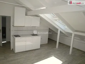Pronájem bytu 1+kk, Břeclav, Národních hrdinů, 29 m2