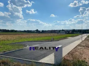 Prodej pozemku pro bydlení, Lišany, Zátiší, 1026 m2
