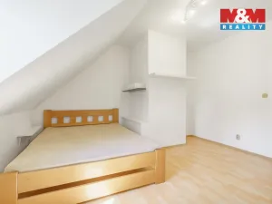 Prodej bytu 3+1, Cheb, Cechovní, 130 m2